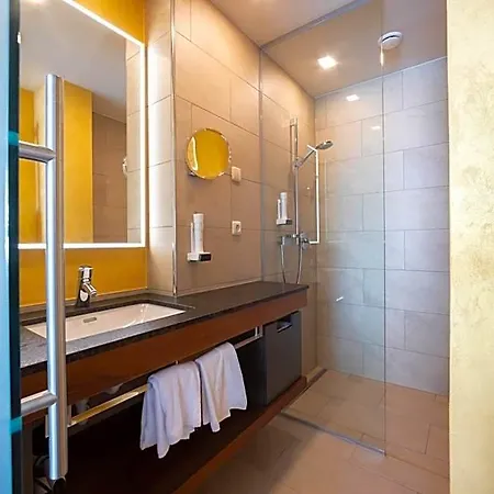 Ξενοδοχείο Hotel-restaurant Allmer 4*