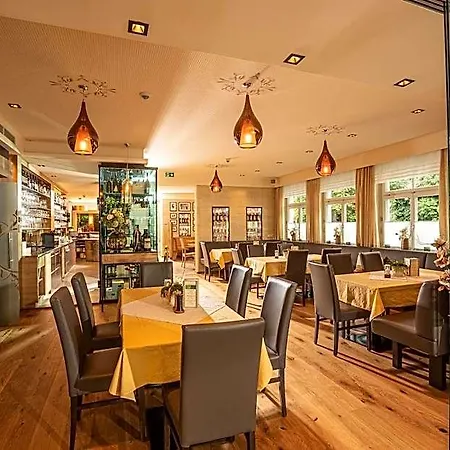 Hotel-restaurant Allmer Ξενοδοχείο 4*